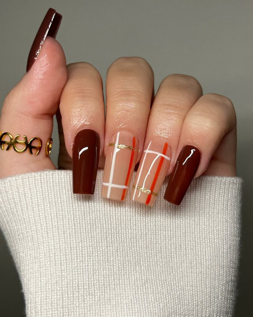 35 Latest Medium Square Nail Ideas To Try In 2024! 42 Medium Square Nails With Plaids Design