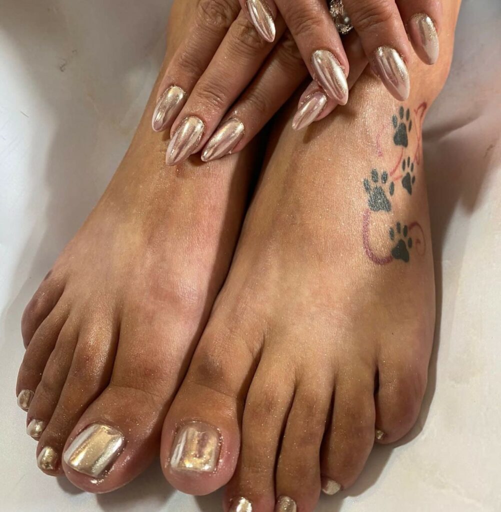 30 Ombre Pedicure Ideas to Experiment with in 2024 27 Rose Gold Ombre