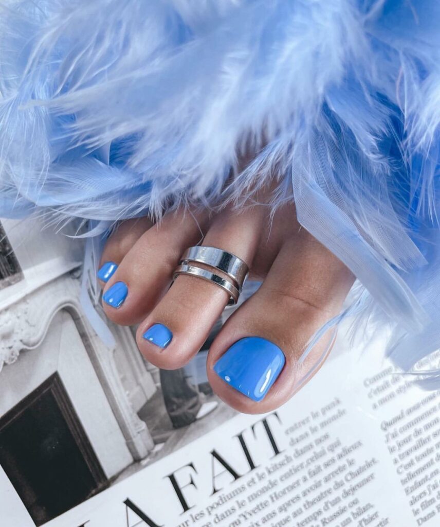 30 Light Blue Pedicure Ideas to Try in 2024 17 Cool Light Blue Pedicure
