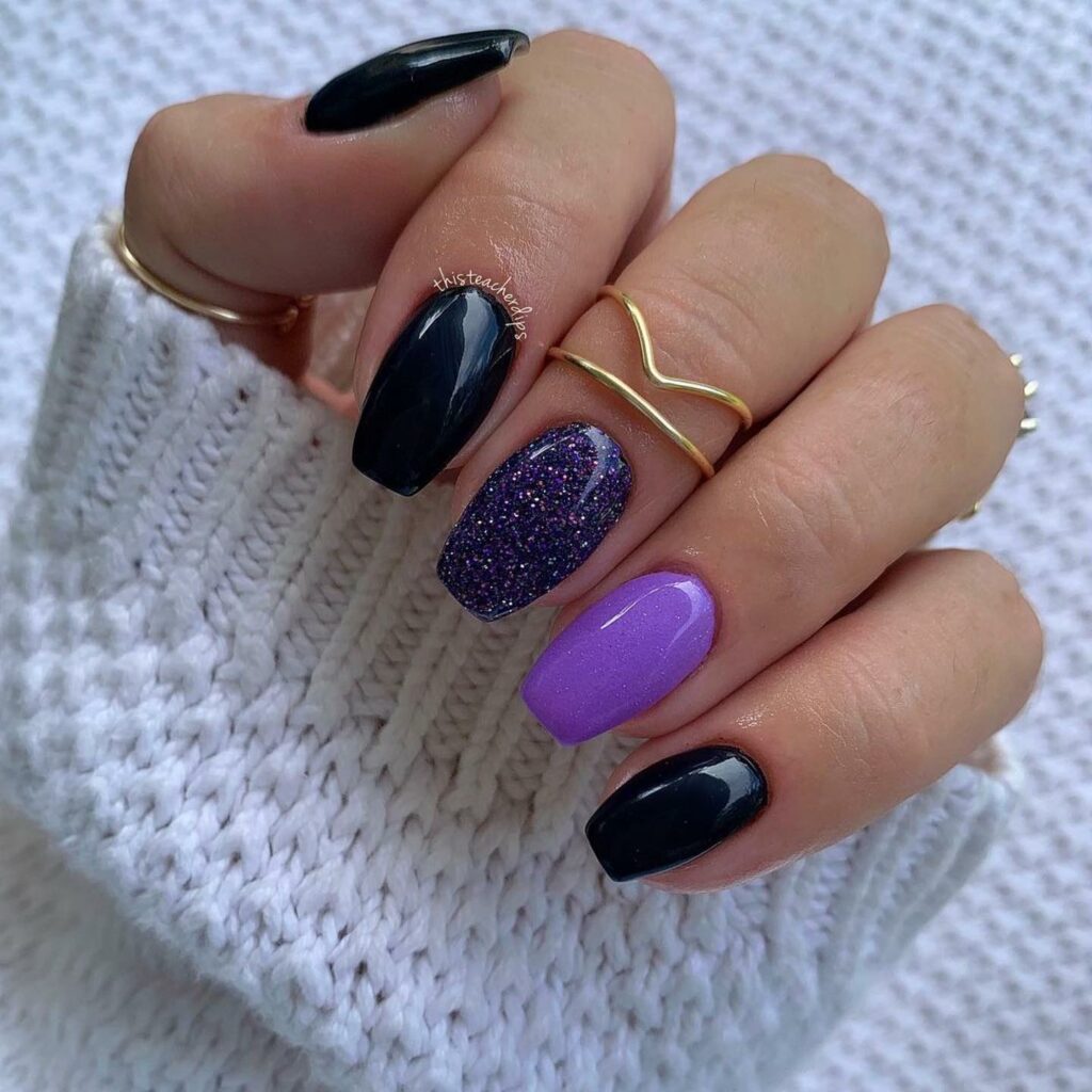 22 Latest Black And Purple Nail Ideas to Try in 2024! 20 Black And Purple Nail With Glitters