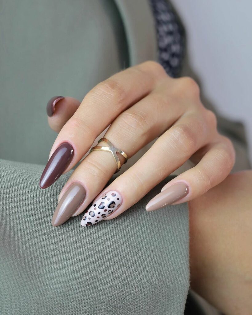 25 Latest Leopard Print Nail Ideas To Try In 2024! 20 Leopard Almond Nails