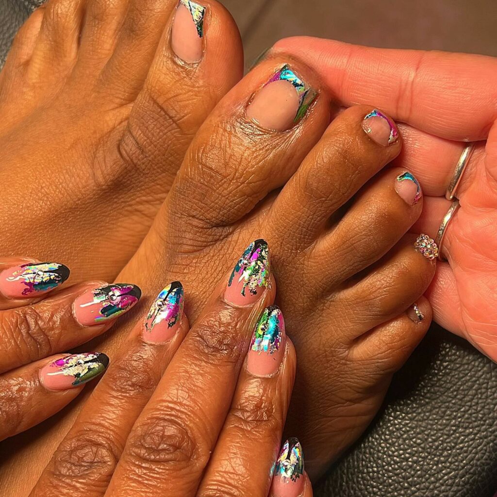 30 Ombre Pedicure Ideas to Experiment with in 2024 32 Abstract Ombre