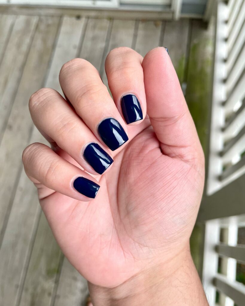 20 Latest Short Blue Nail Designs To Try In 2024! 12 Navy Blue Short Square Nails