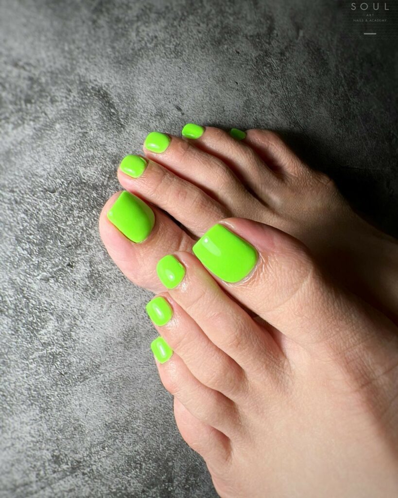 35 Neon Pedicure Ideas to Make a Bold Statement in 2024 19 Soft Lime