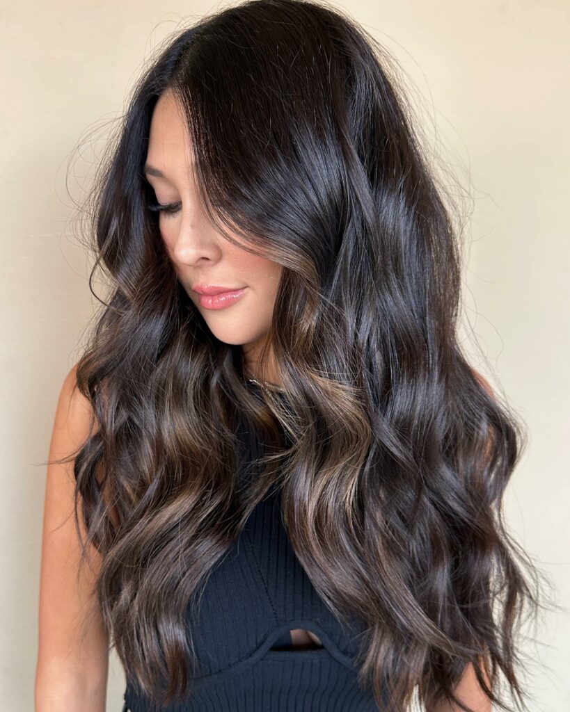 35 Face Framing Layers Ideas to Elevate Your Look in 2024 17 Chic Long Layered Hairstyle for Brunettes
