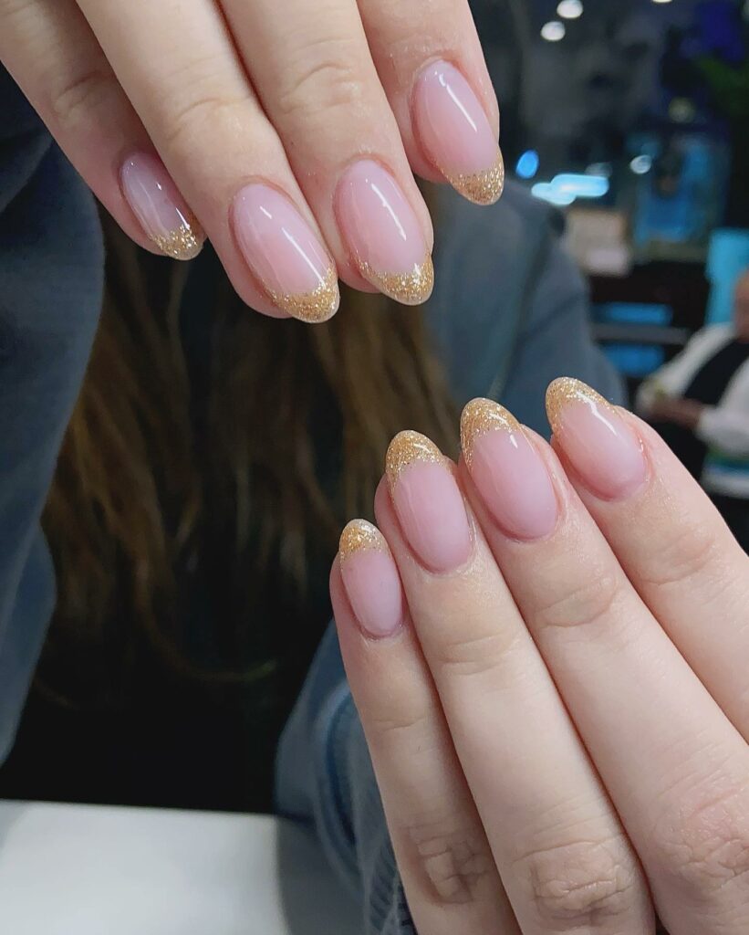 55 Latest Gold French Tip Nail Ideas To Try In 2024! 43 Round Gold French Nails