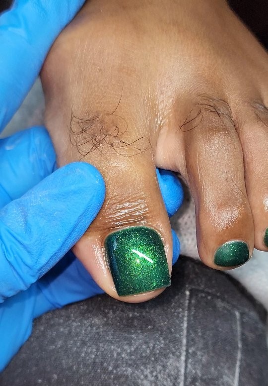 30 Green Pedicure Ideas to Refresh Your Look in 2024 29 Holographic Green