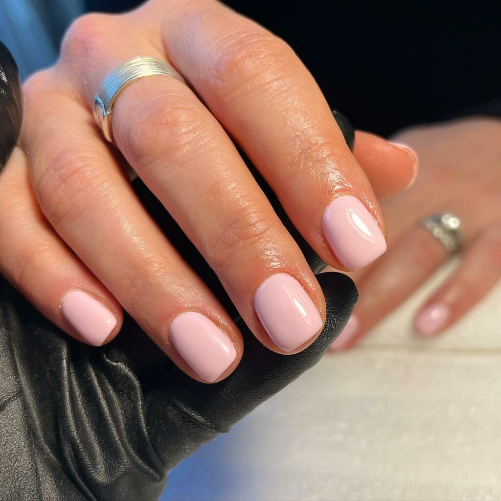 20 Latest Bubble Bath Nail Designs To Try In 2024! 19 Short Bubble Gloss Nails