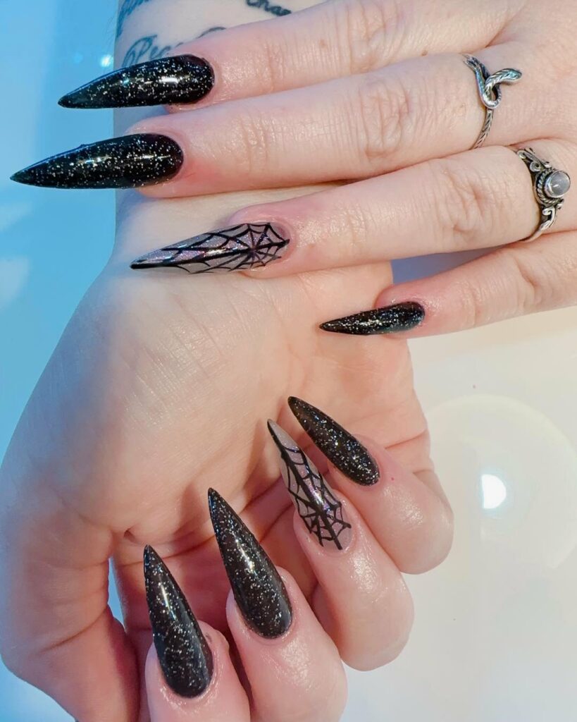 40 Latest Black Stiletto Nail Ideas To Try In 2024! 48 Glittery Black Stiletto Nails