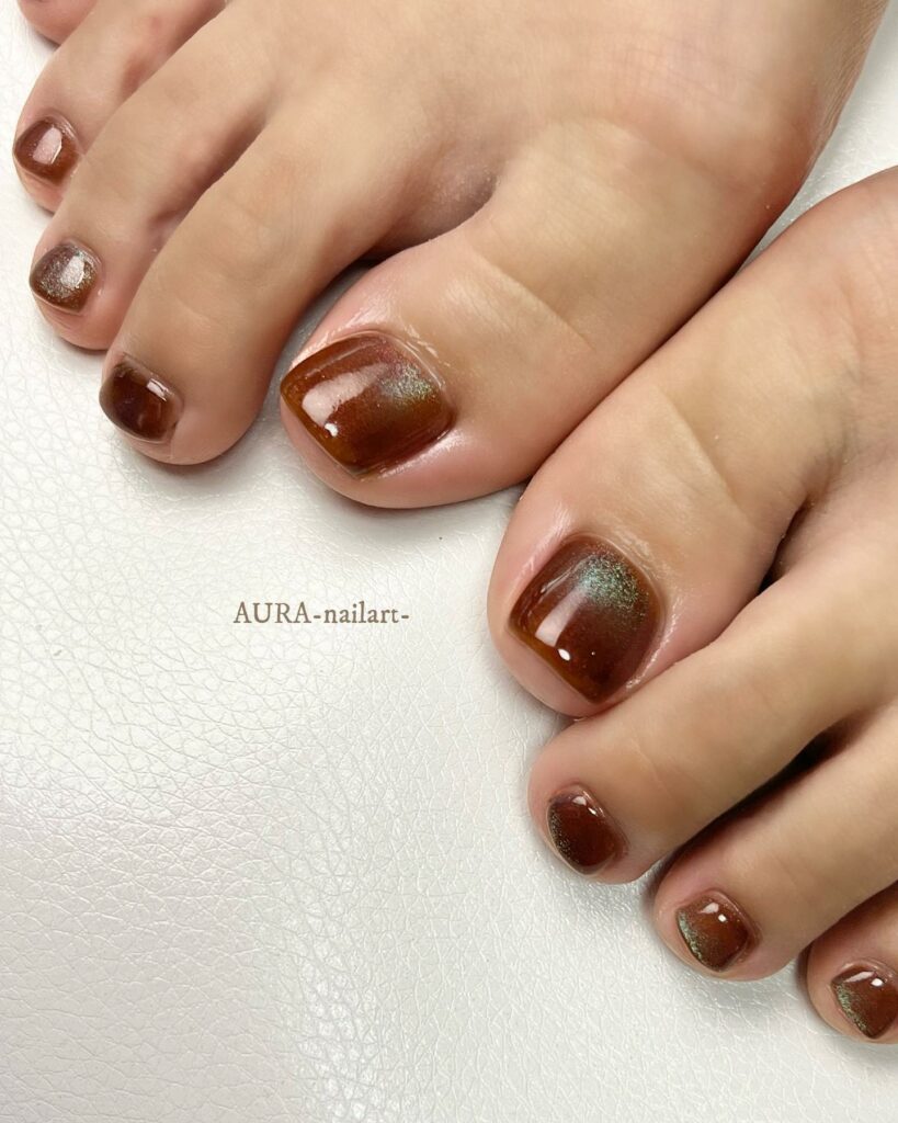 20 Latest Brown Pedicure Designs To Try In 2024! 13 Brown And Glitter Ombre Pedicure