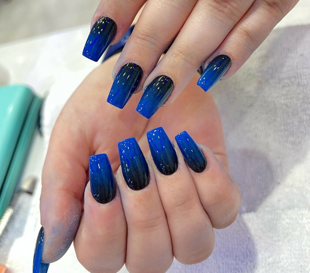 20 Latest Royal Blue Ombre Nail Designs To Try In 2024! 18 Royal Blue And Black Ombre Coffin Nails