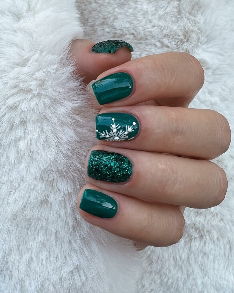 30 Latest Winter Nail Ideas To Try In 2024! 23 Short Green Winter Square Nails