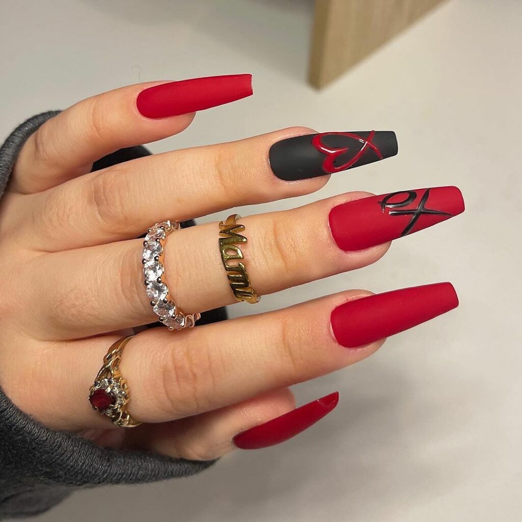 18 Latest Heart Shape Nail Designs To Try For Valentine's Day 2024! 24