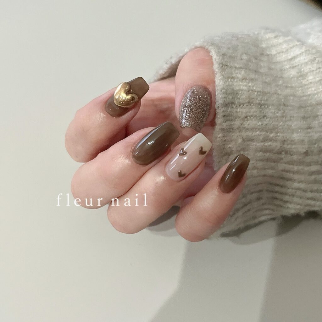 27 Romantic Nail Designs to Try for Valentine's Day 2024! 24