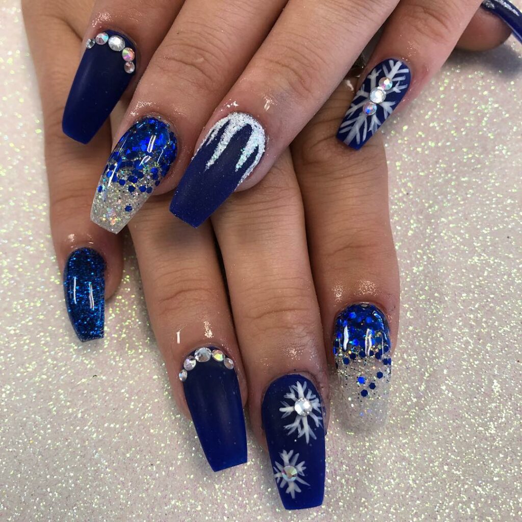 30 Latest Navy Blue Nail Designs To Try In 2024! 12 Matte & Metallic Navy Blue