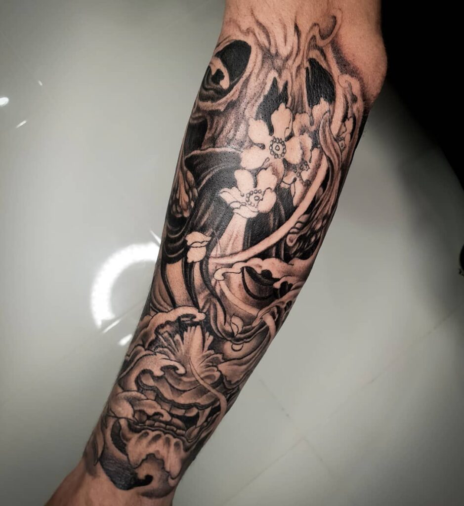 JAPANESE TATTOOS: HISTORY, MEANINGS, SYMBOLISM & DESIGNS 10 Japanese Forearm Tattoo