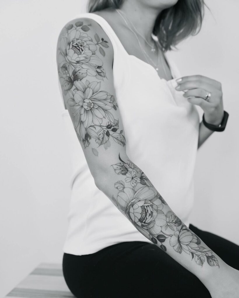 11+ Traditional Tattoo Flowers Ideas That Will Blow Your Mind! 17 A Full Sleeve Unique Floral Tattoo