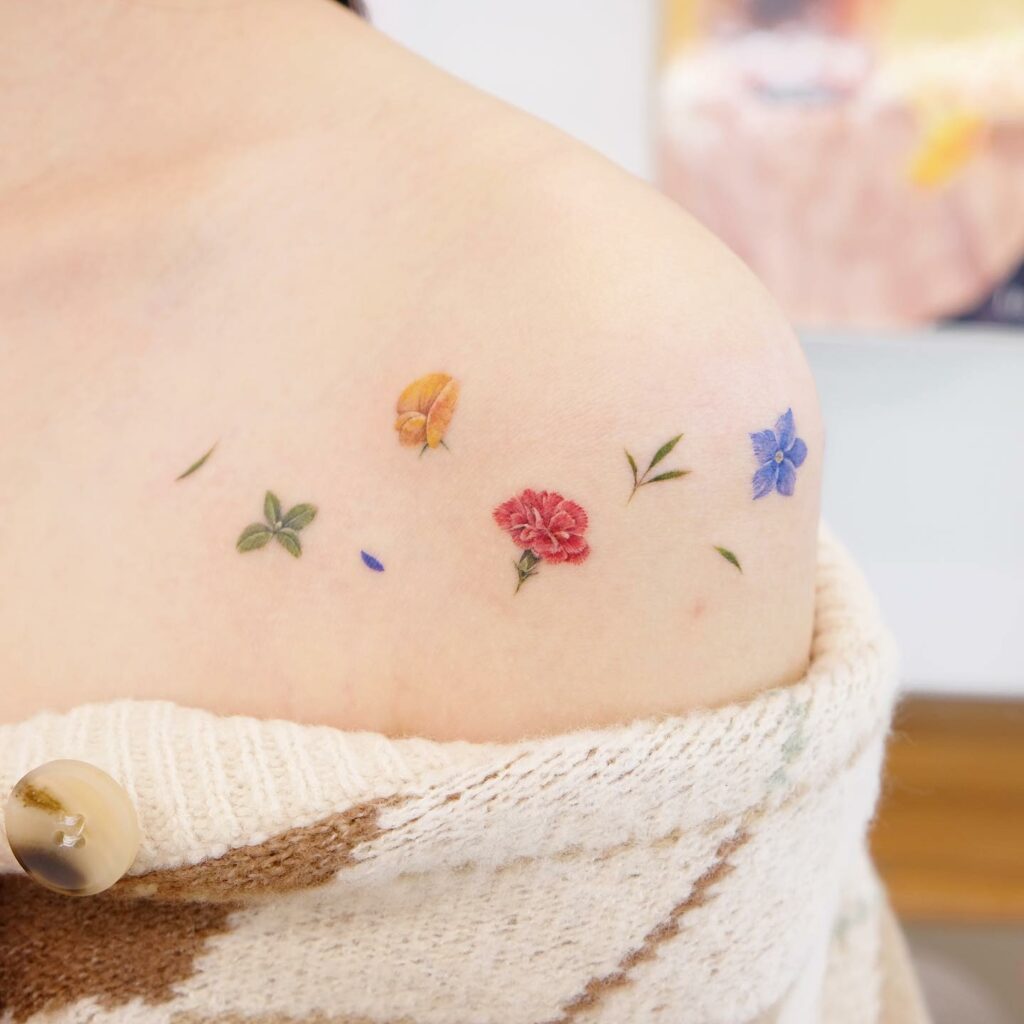 11+ Simple Carnation Tattoo Ideas You’ll Have To See To Believe! 17 Aesthetic And Colorful Carnation Flower Tattoo Designs