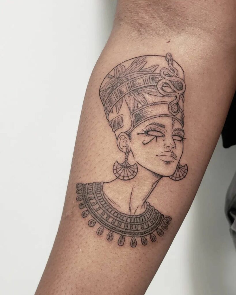 EGYPTIAN TATTOO IDEAS THAT WE LOVE IN 2024 11 Nefertiti Tattoos