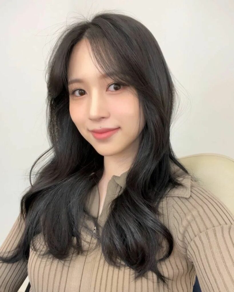 45 Wispy Long Curtain Bang Hairstyles to Try in 2024 41 Korean Wispy Bangs