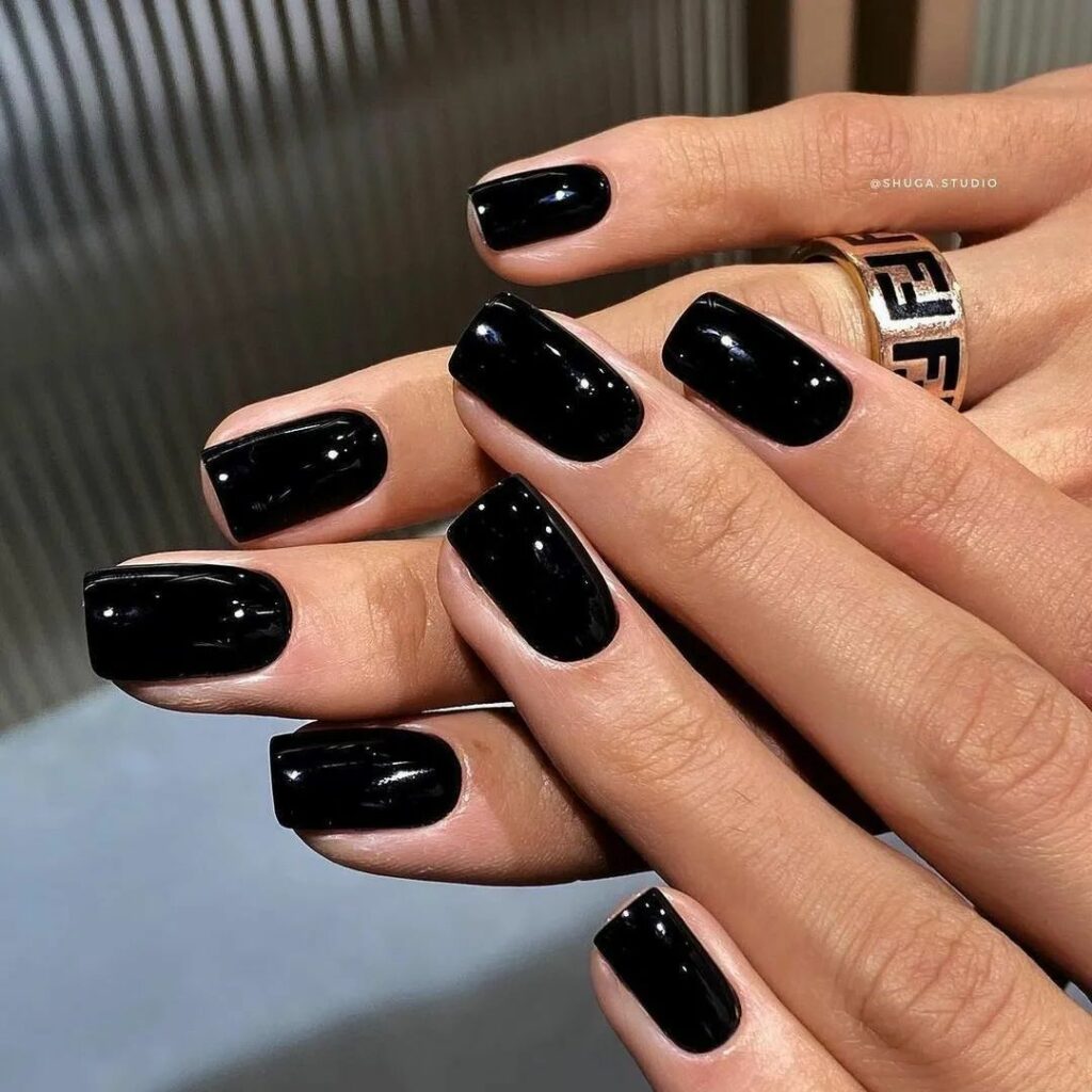 45 Latest Short Black Nail Designs To Try In 2024! 26 Glossy Black Nails
