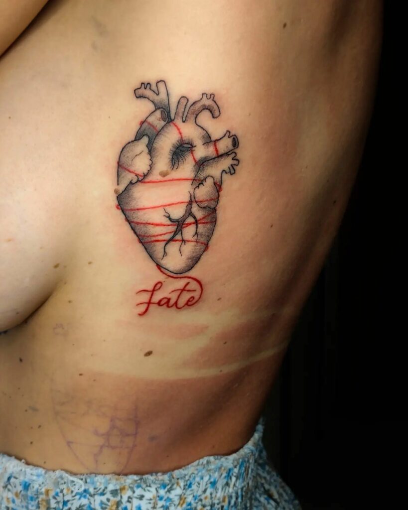 12+ AMAZING WOMEN’S SIDE RIB TATTOO IDEAS - 11 Heart side tattoo