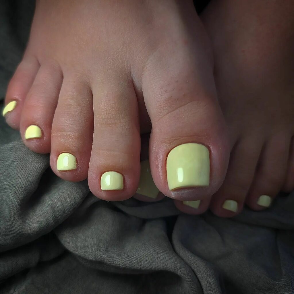 20 Latest Neon Yellow Pedicure Ideas To Try In 2024! 13 Pastel Yellow Pedicure