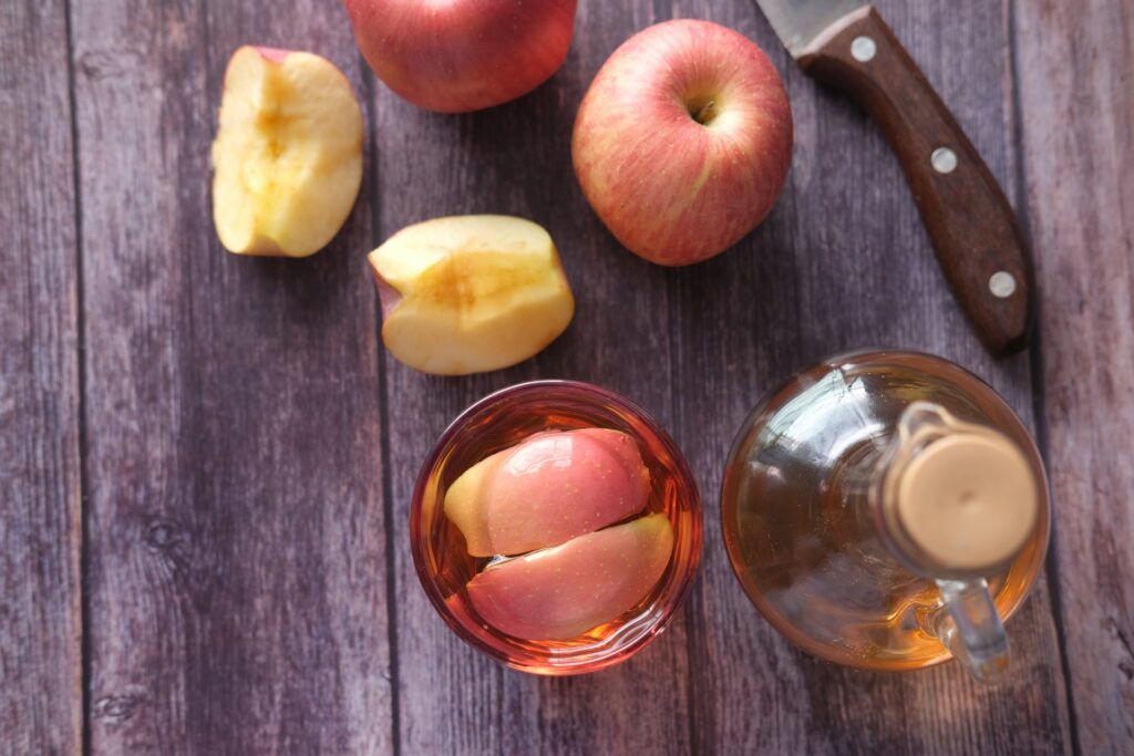 Apple Cider Vinegar and Bunions: Separating Fact from Fiction 12 Apple Cider Vinegar Removes Bunions