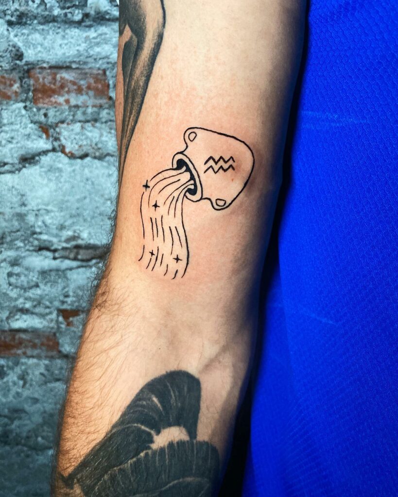10+ Male Aquarius Tattoo Ideas That Will Blow Your Mind! 16 Aquarius Pot Water Pouring Tattoo