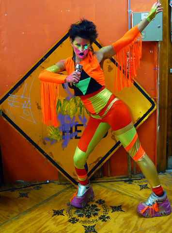 What To Wear to a Rave 21 Athleisure Extravaganza