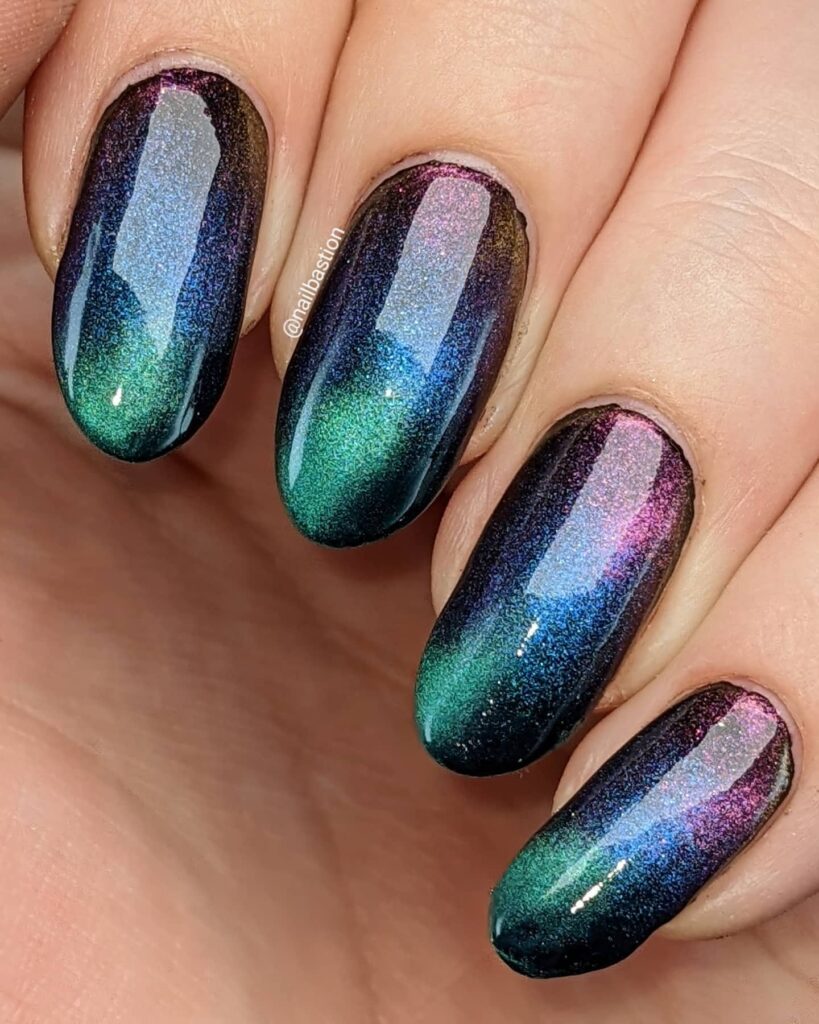 Captivating Cat-Eye Nail Designs to Try in 2024 π» 50 Aurora Borealis Mirage