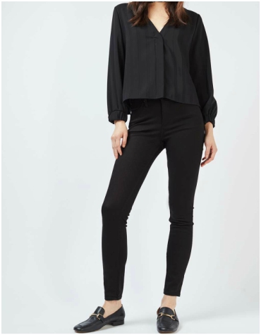 Topshop Body 2.0 Skinny Mid Rise Jeans by Calvin Klein £110 Topshop Calvin Klein 2.0 skinny mid rise black jeans