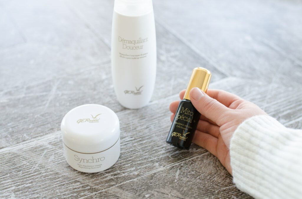 Does Self Tanner Expire? Yes, But It Takes A while! 10 Behind the Bronze