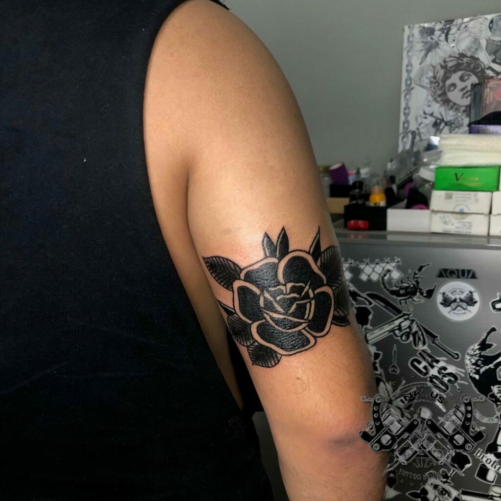 11+ Black American Traditional Tattoo Ideas That Will Blow Your Mind! 11 Black American Traditional Rose Tattoo