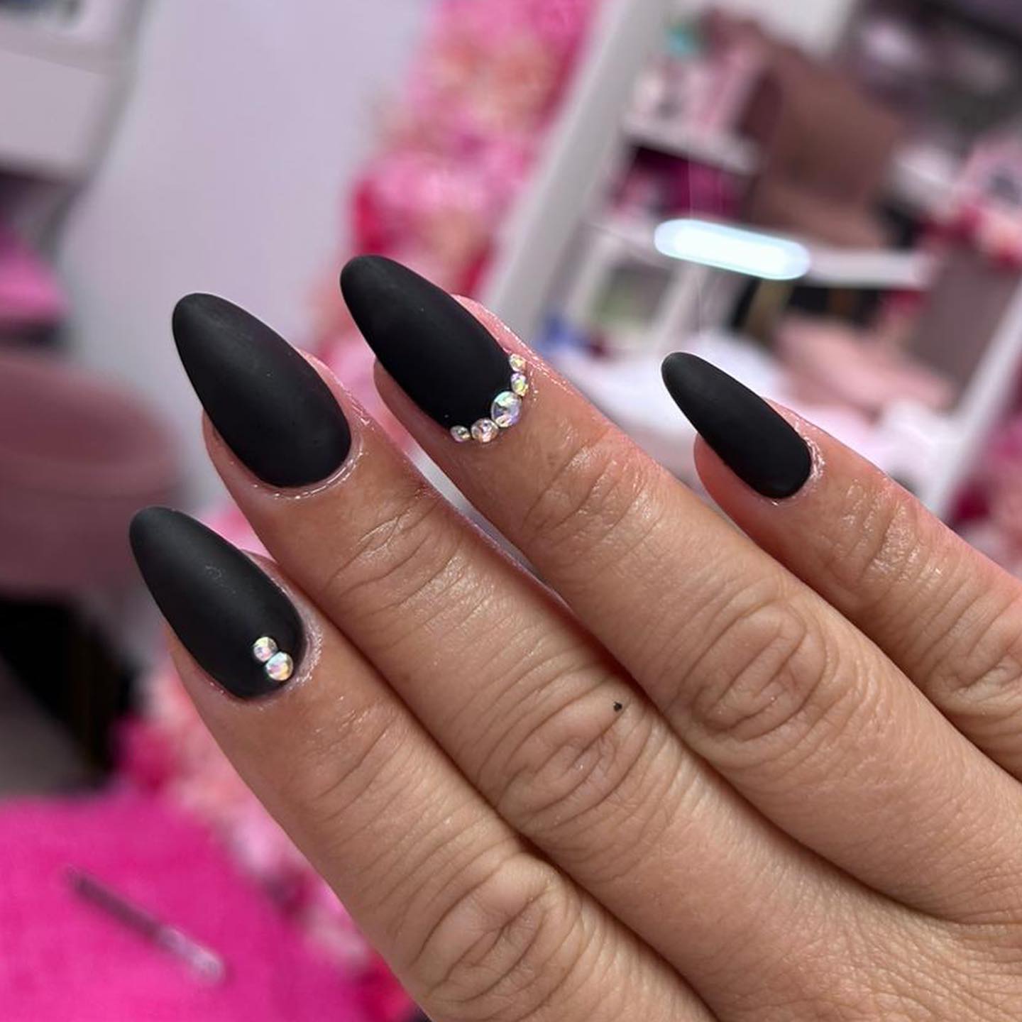 35 Latest Black Matte Nail Designs To Try In 2024! 21