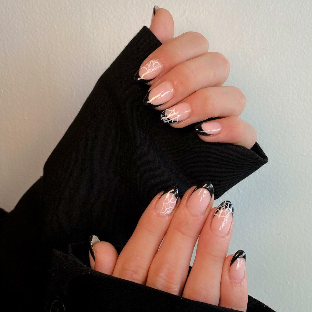 22 Latest Short Black French Tip Nail Ideas To Try In 2024! 41 Black Spider Web Tipped Short French Nails