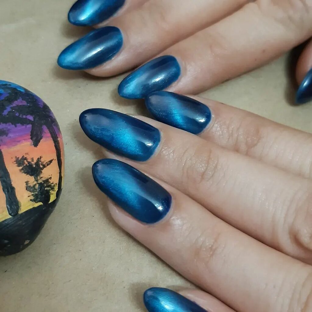 Captivating Cat-Eye Nail Designs to Try in 2024 π» 44 Blue-tiful
