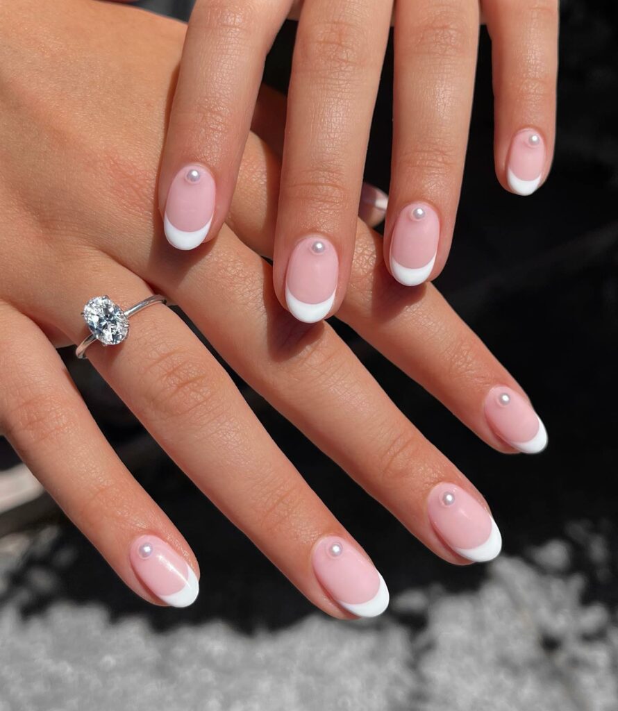 Elegant Pearl Nail Designs to Try in 2024 π 27 Bohemian Pearl Gardens