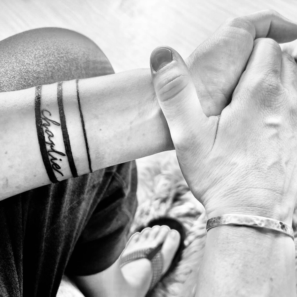 10+ Wrist Name Tattoo Ideas That Will Blow Your Mind! 12 Bracelet Name Tattoo