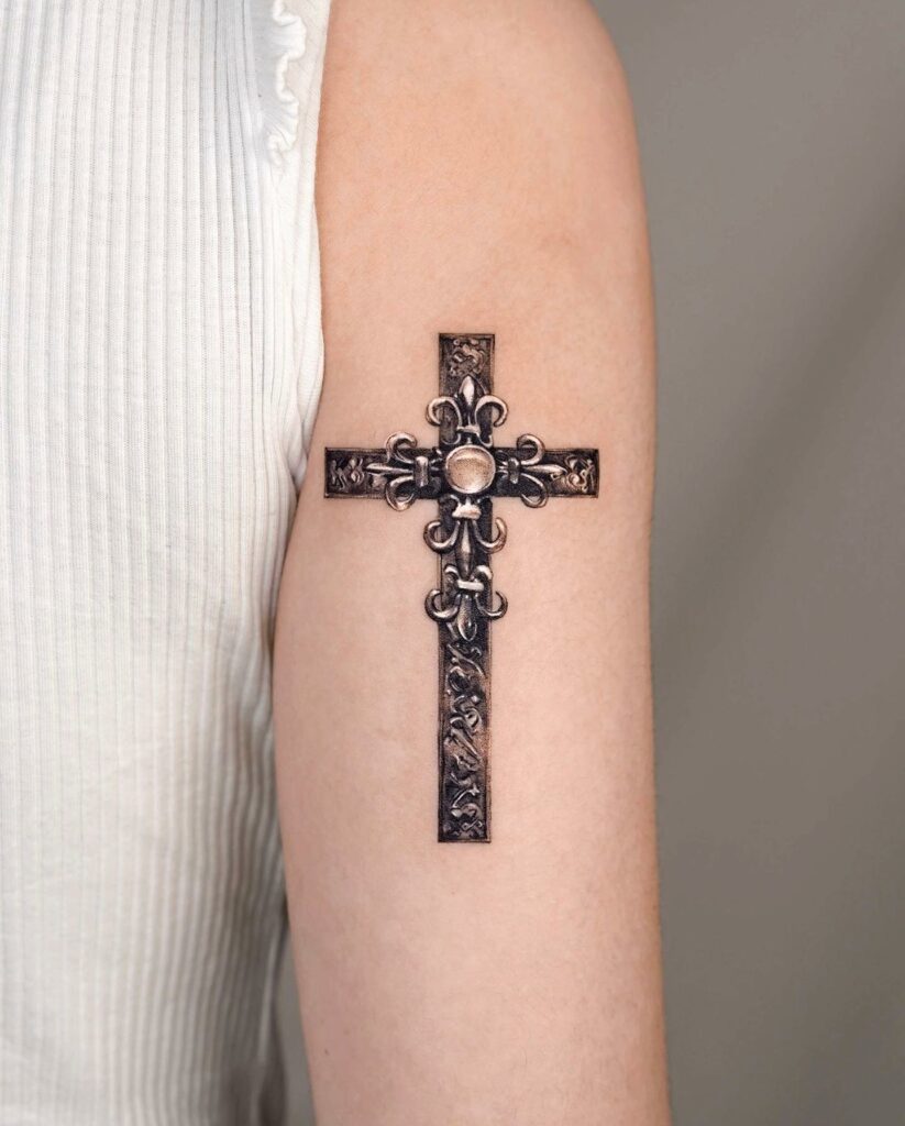11+ Mind-Blowing Tattoo Ideas Like Britney Spears That Will Blow Your Mind! 15 Britney Spears Cross Tattoo Ideas