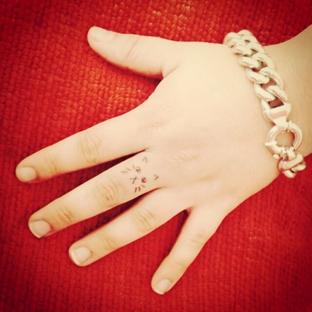 11+ Cat Finger Tattoo Ideas That Will Blow Your Mind 16 Cat Face Finger Tattoo