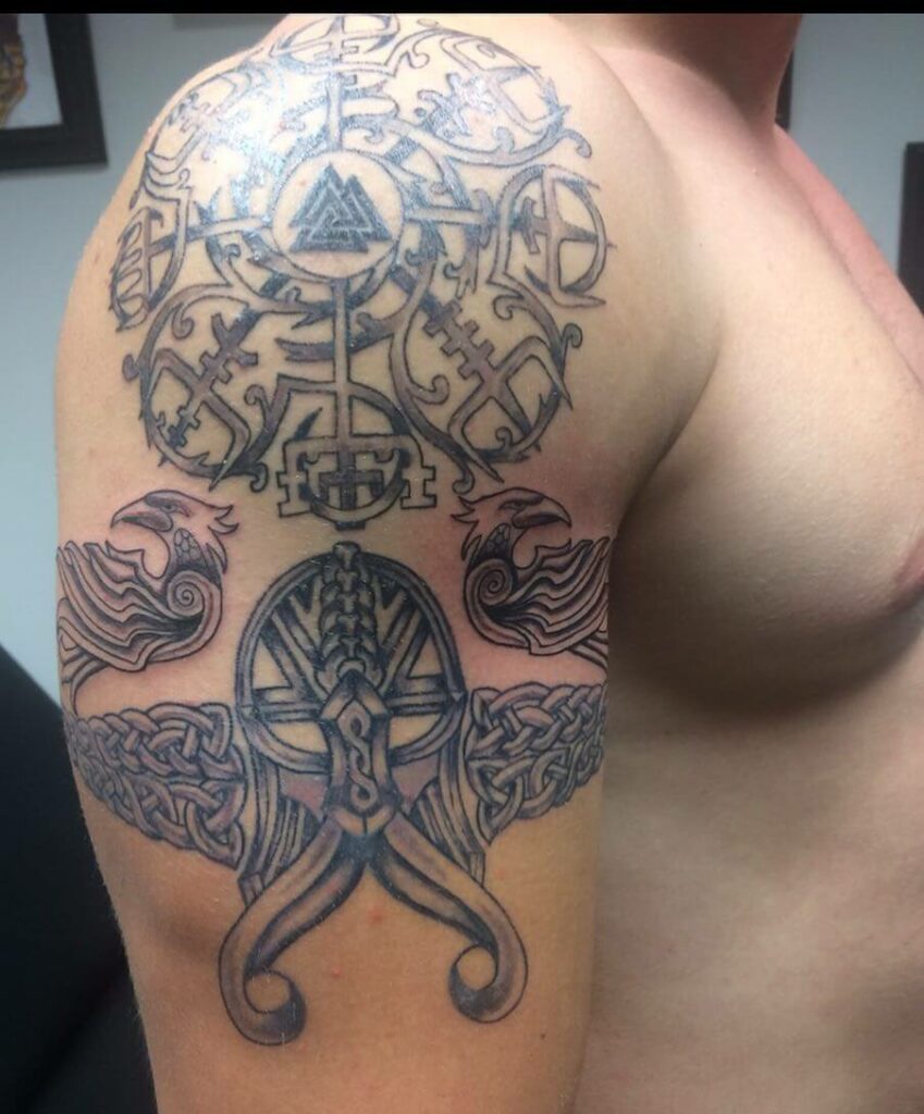 11+ Celtic Viking Tattoo Ideas That Will Blow Your Mind! 19 Celtic Crest With Pattern Tattoos