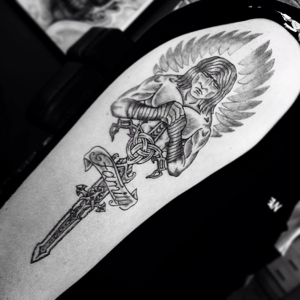 11+ Celtic Sword Tattoo Ideas That Will Blow Your Mind! 17 Celtic Sword Tattoo Meaning Courage And Love