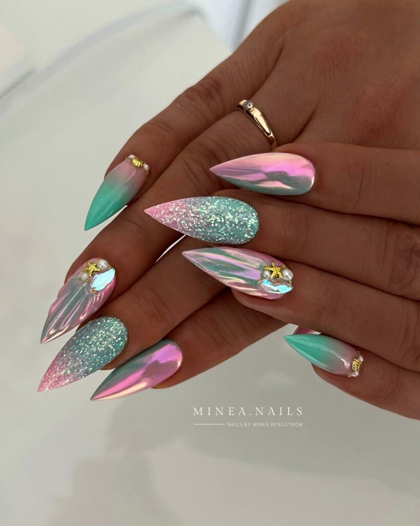 25 Latest Chrome Nail Ideas To Try In 2024! 16 Chrome Nails with an Aquatic Twist