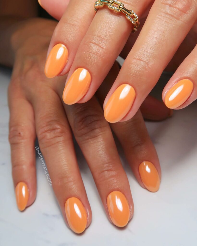 26 Latest Pumpkin Nail Designs To Try This Halloween 16 Chrome Pumpkin Nails