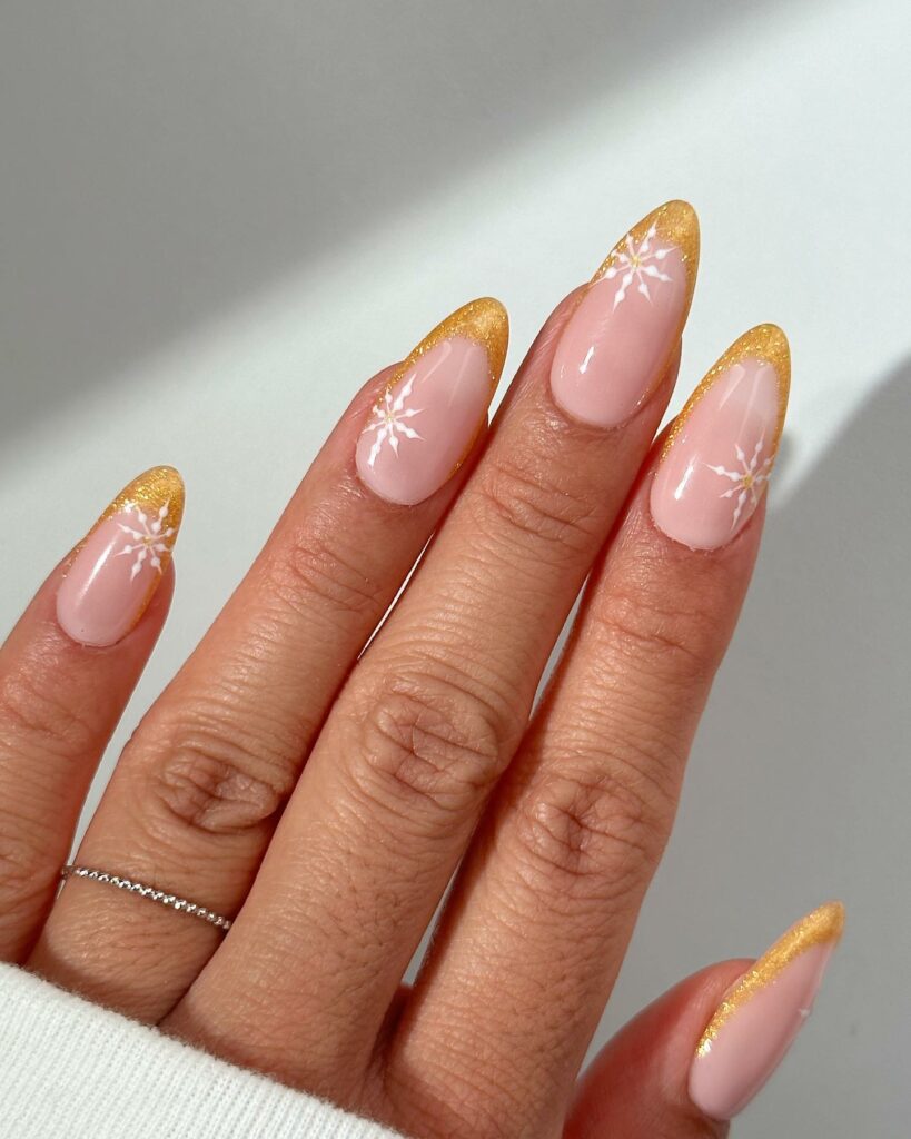 55 Latest Gold French Tip Nail Ideas To Try In 2024! 36 Classic Almond Gold French Nails
