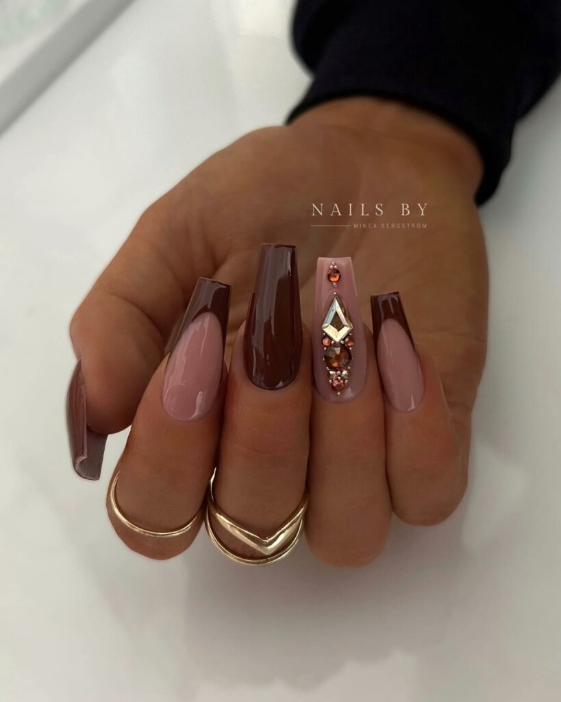 20 Latest Brown Chrome Nails Ideas To Try In 2024! 18 Glamorous Coffin Brown Chrome Nails