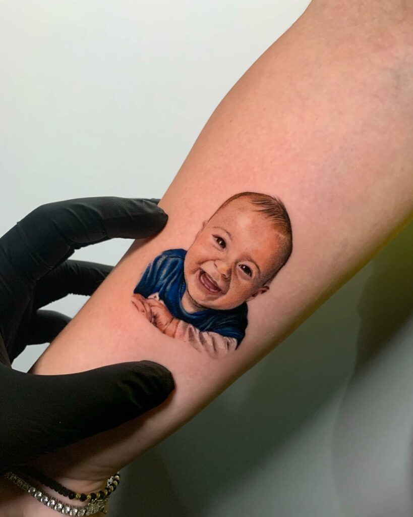 10+ Baby Tattoo For Mom Ideas That Will Blow Your Mind! 20 Colorful Portrait Tattoos For Moms