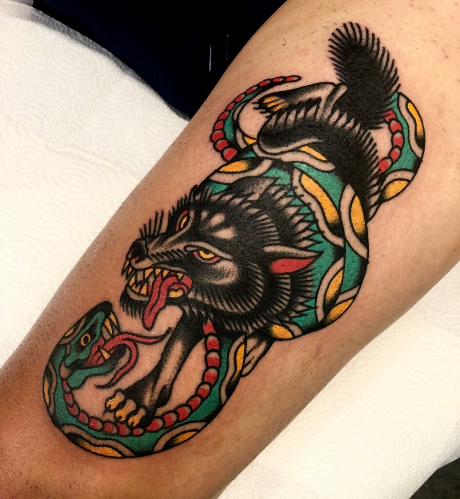 12+ Snake Thigh Tattoo Ideas To Inspire You! 15 Colorful Traditional Japanese Snake Tattoo For Thigh And Leg