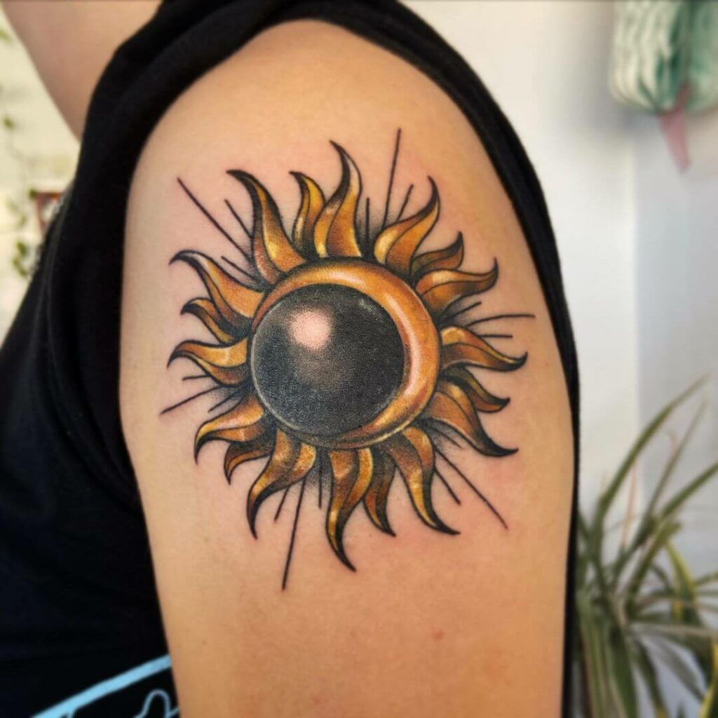11+ Cool Meaningful Tattoo Ideas That Will Blow Your Mind! 17 Cool Meaningful Tattoo Of An Eclipse